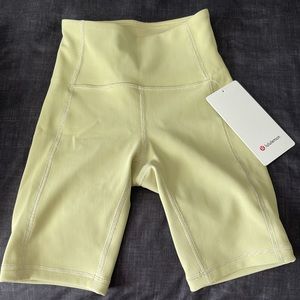 NWT Lululemon 8” Ribbed HR Short
